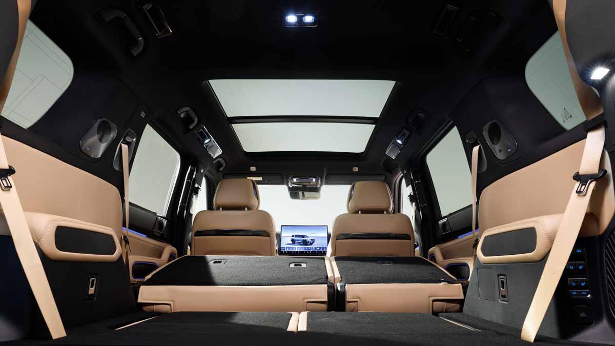 2026-Denza-B8  second row folded