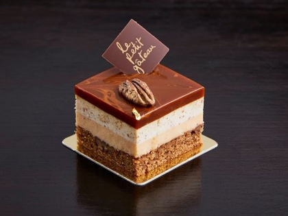 The small Banoffee Cake at Le Petit Gateau.