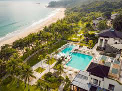 Aerial view of a Bali resort.