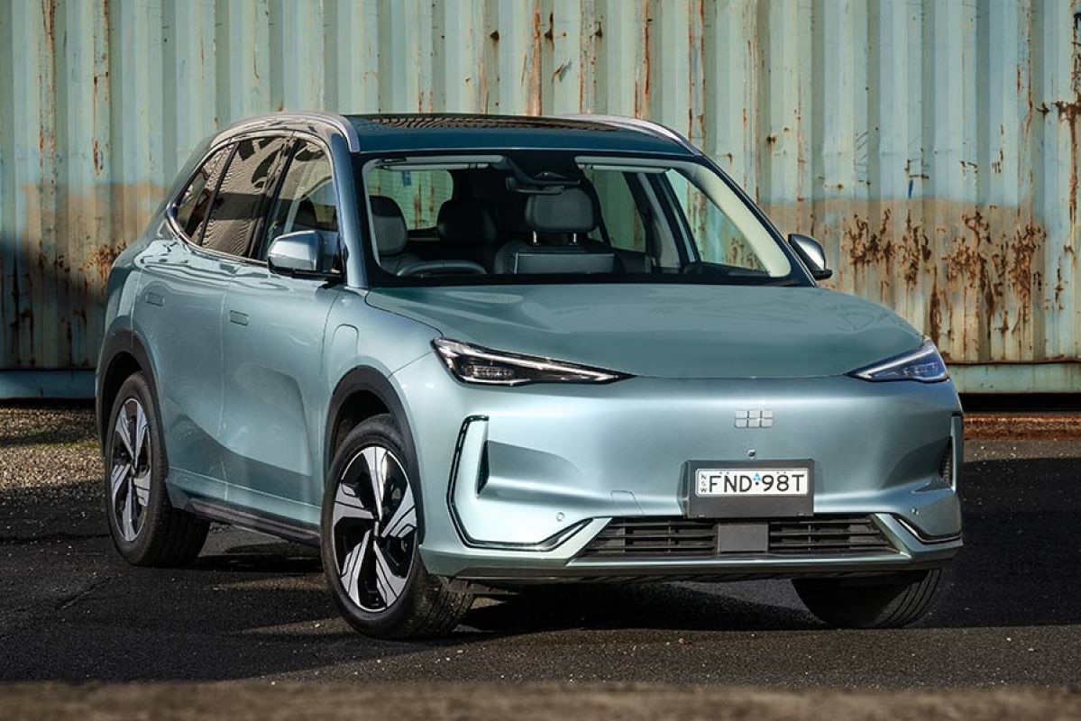 Red Mahindra XUV 3XO small SUV in carpark at vineyard in Victoria’s Yarra Valley