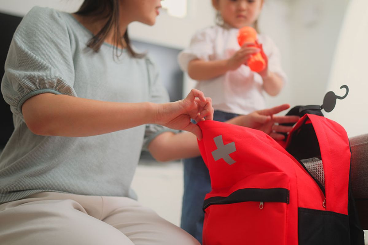 home emergency kit contents