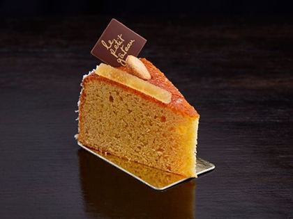 The small Orange Almond cake at Le Petit Gateau.
