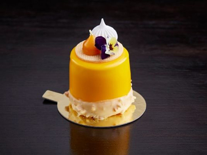 The small Yuzu Exotic Gateau at Le Petit Gateau.